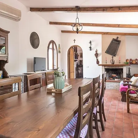 别墅 Clicksardegna Giulietta With Large Garden And